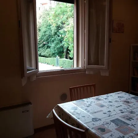 La Casa Di Urania