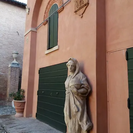 Vakantiehuis La Casa Di Urania Ferrara
