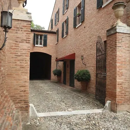 La Casa Di Urania Сasa de vacaciones Ferrara